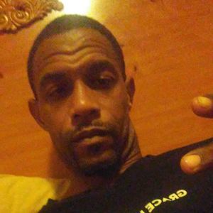 Meet your Posher, Travis